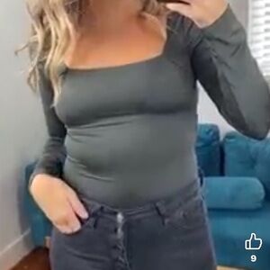 Zara Dark Green Long Sleeve bodysuit with back cut out boutique stretch